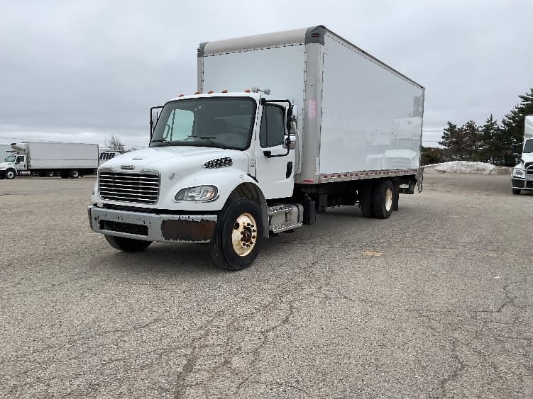 2020 Freightliner M2 106 — photo 3