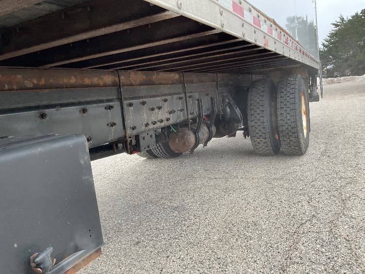 2020 Freightliner M2 106 — photo 5