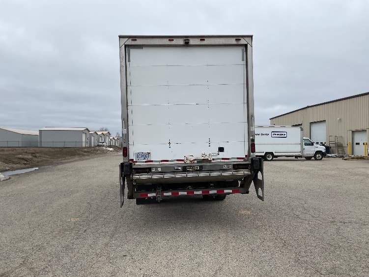 2020 Freightliner M2 106 — photo 7