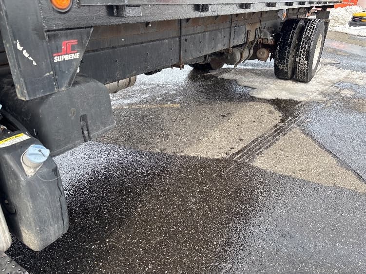 2015 Freightliner M2 106 — photo 5