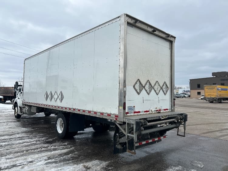 2021 Freightliner M2 112 — photo 6