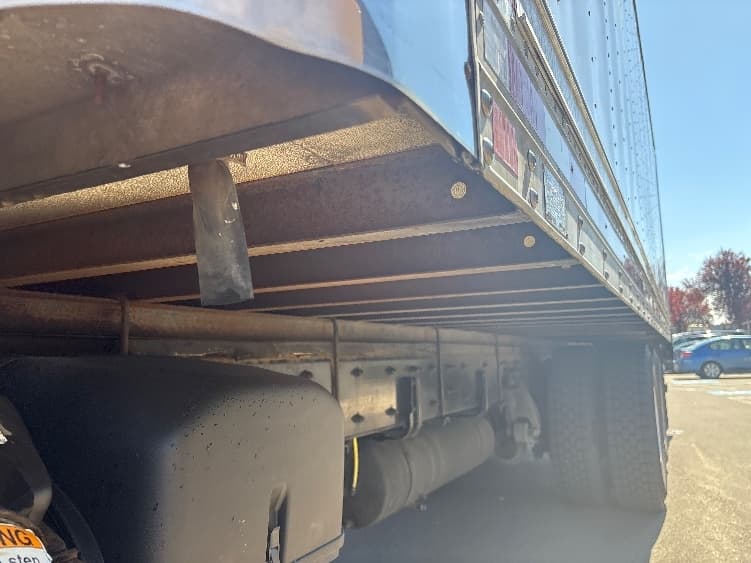 2016 Freightliner M2 106 — photo 5