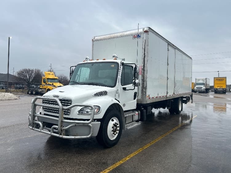 2023 Freightliner M2 106 — photo 3