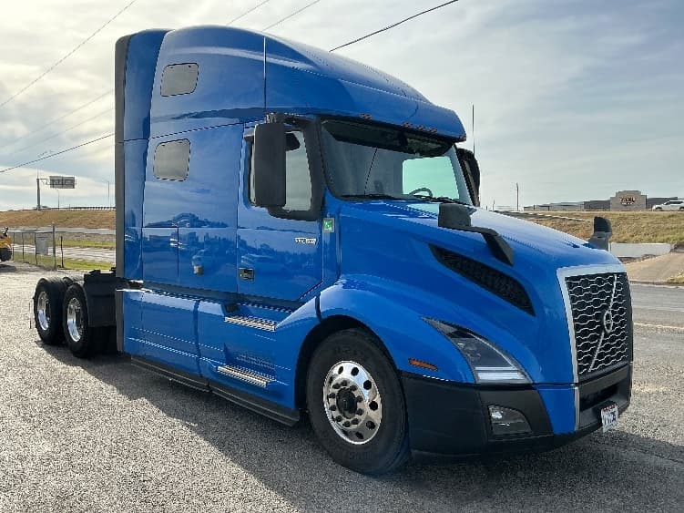 2021 Volvo VNL 760