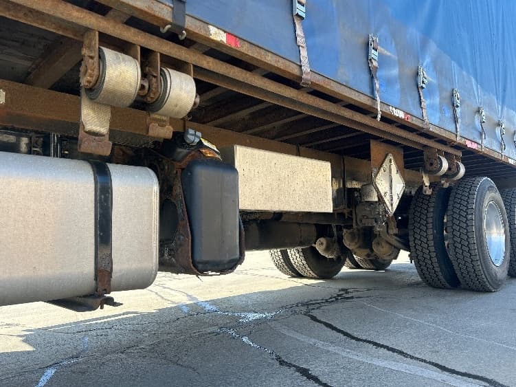 2017 Freightliner 114SD — photo 5