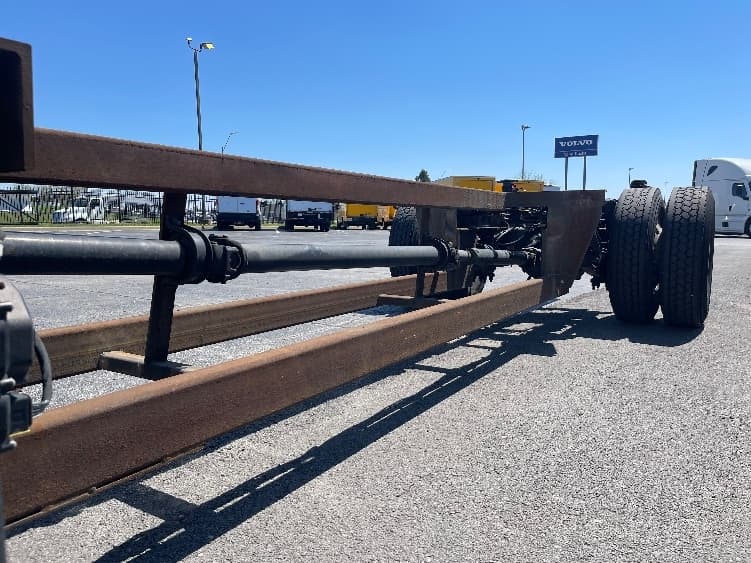 2017 Freightliner M2 106 — photo 5