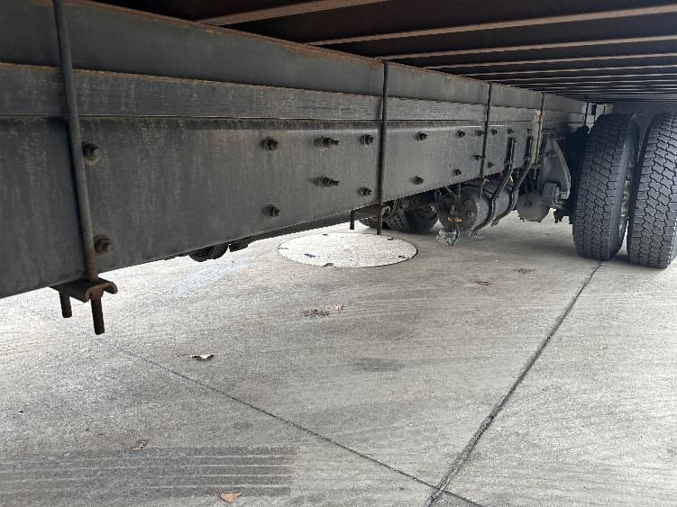 2023 Freightliner M2 106 — photo 5