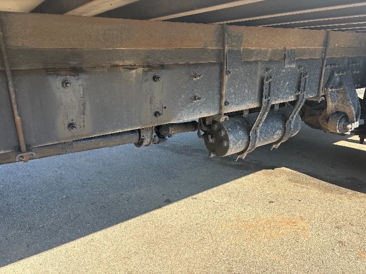 2017 Freightliner M2 106 — photo 5