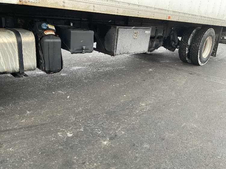 2023 Freightliner M2 106 — photo 5