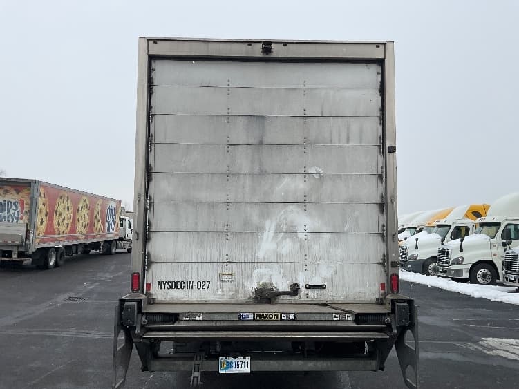 2023 Freightliner M2 106 — photo 7