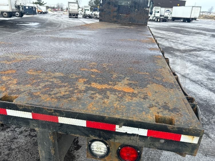 2018 Freightliner M2 112 — photo 9