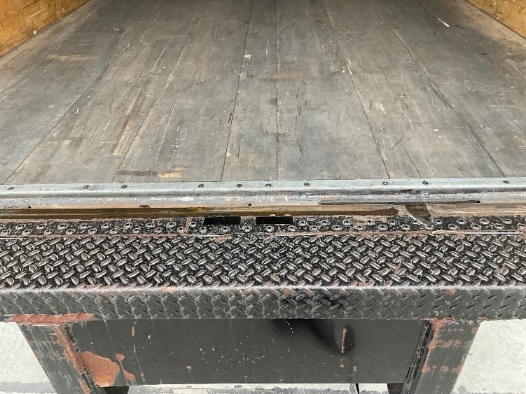 2023 Freightliner M2 112 — photo 10