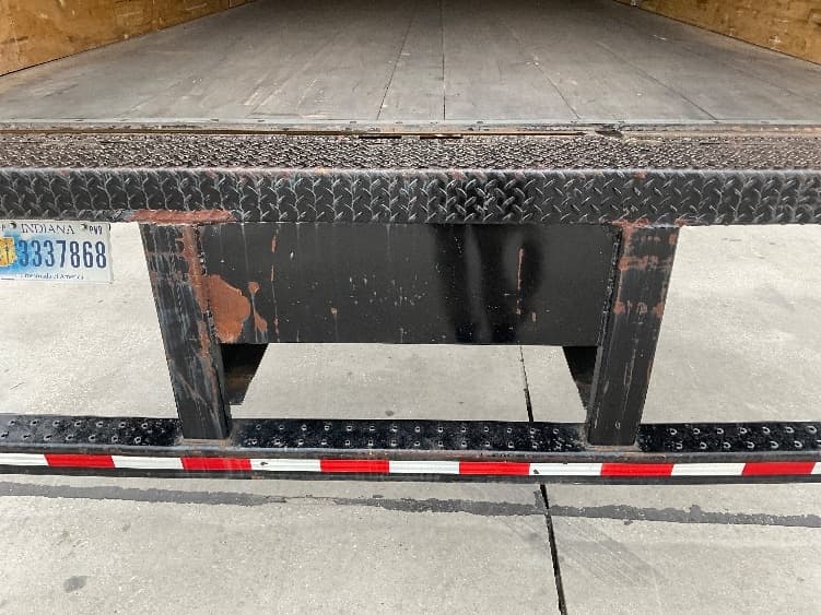 2023 Freightliner M2 112 — photo 9