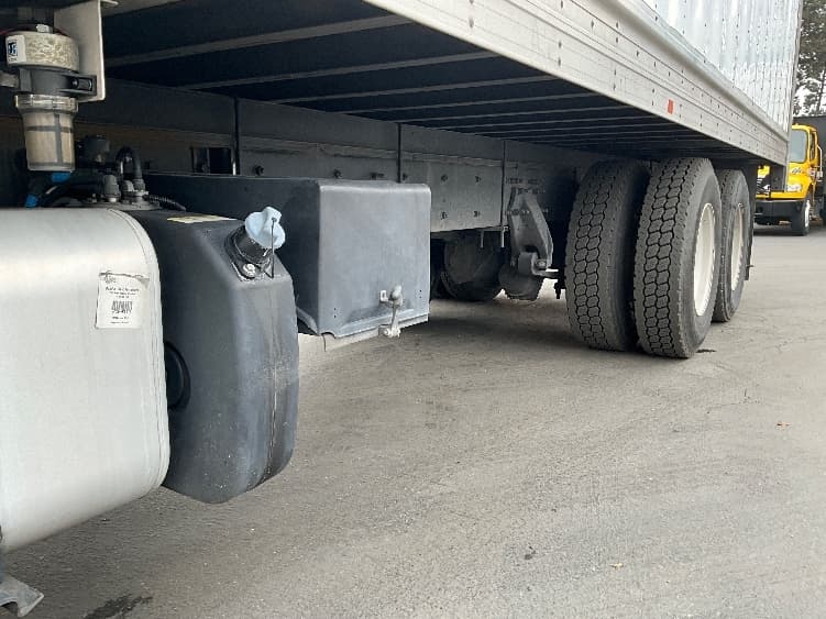 2018 Freightliner M2 106 — photo 5