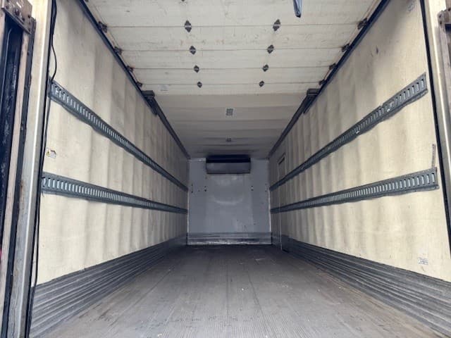 2018 Freightliner M2 106 — photo 10