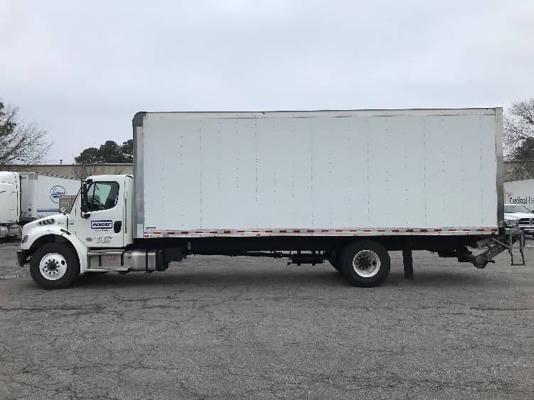 2023 Freightliner M2 106 — photo 4