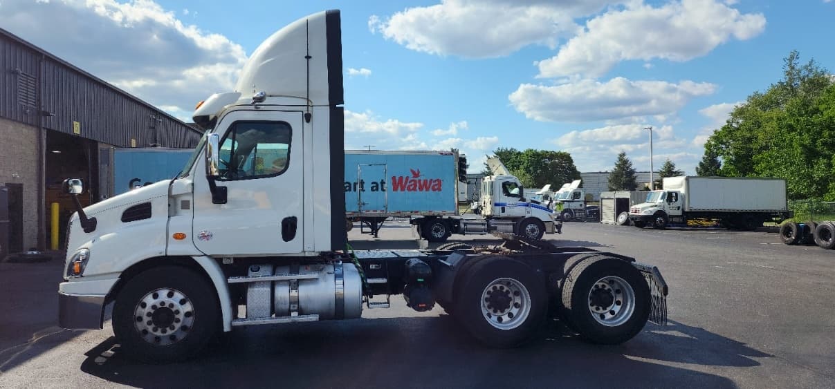 2018 Freightliner Cascadia in Swedesboro, NJ — photo 4