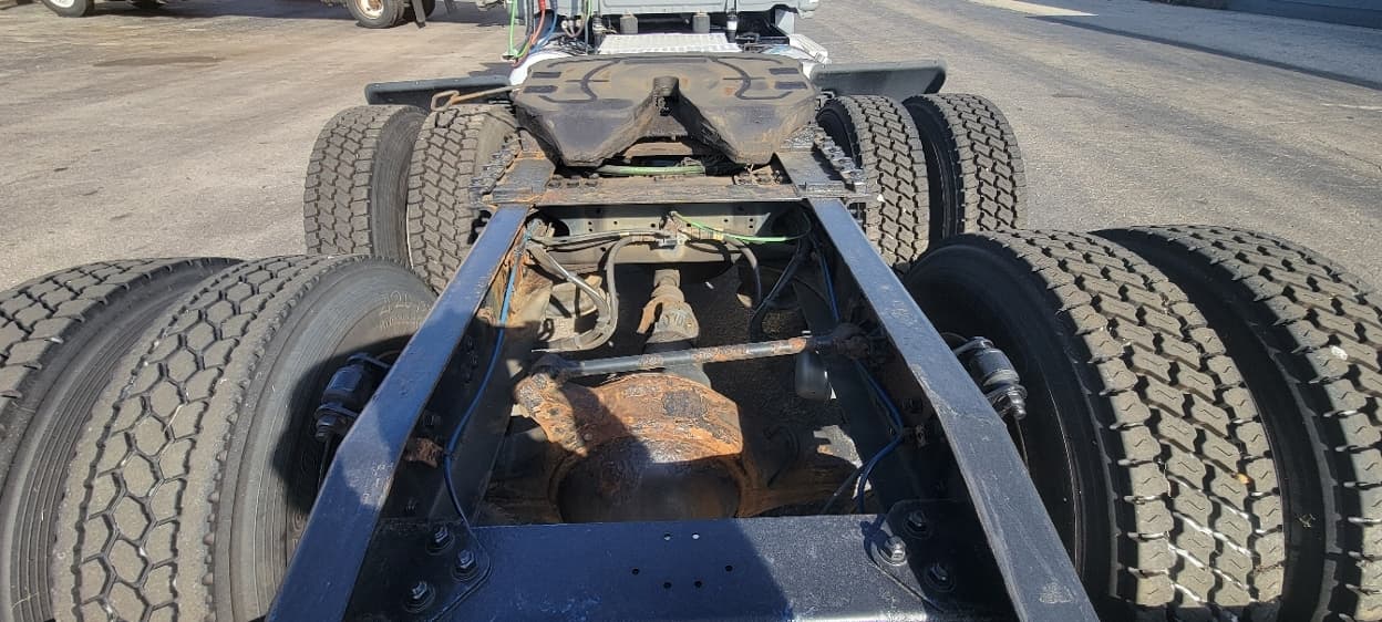 2018 Freightliner Cascadia — photo 6