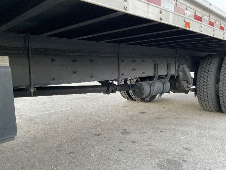 2018 Freightliner M2 106 — photo 5