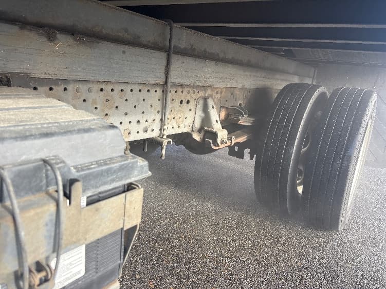 2018 Isuzu NQR — photo 5