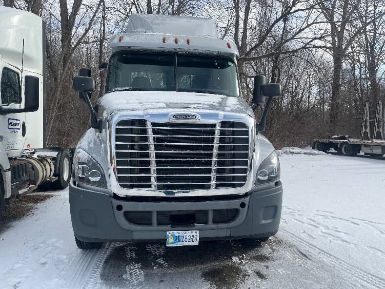 2018 Freightliner — photo 2