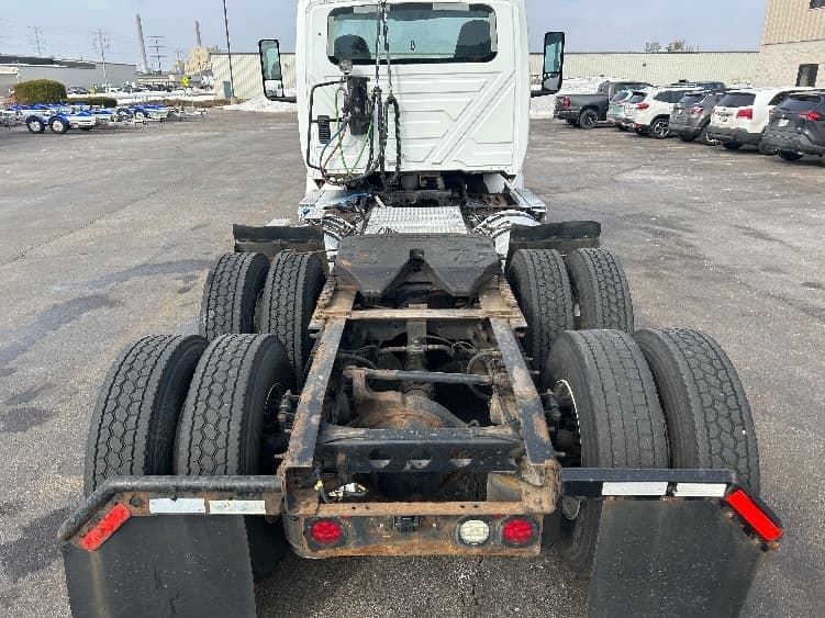 2018 International RH — photo 6