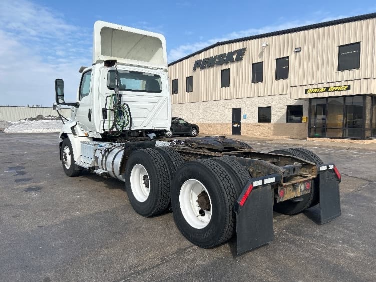 2018 International RH — photo 5