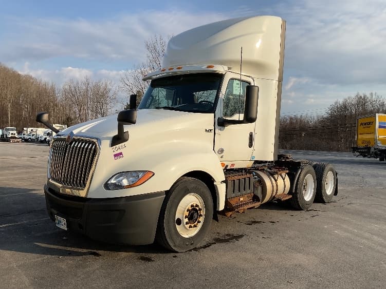 2020 International LT — photo 3