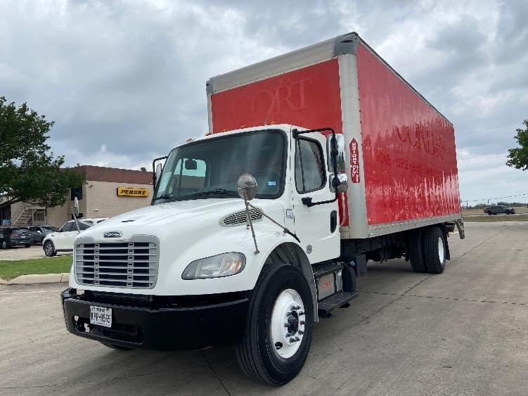 2019 Freightliner M2 106 — photo 3
