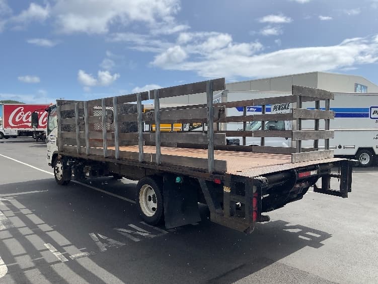 2018 Isuzu NQR — photo 6