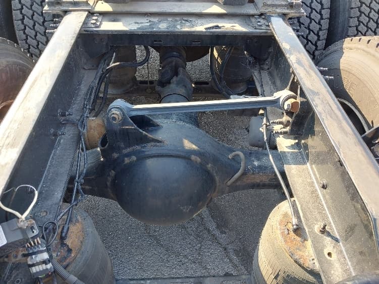 2019 Volvo VNL 300 — photo 6