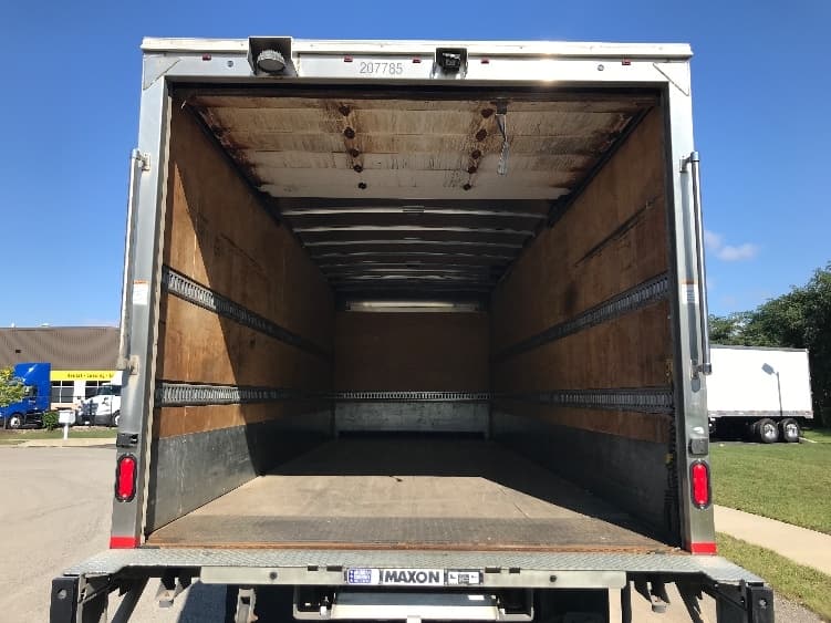 2019 Freightliner M2 106 — photo 8