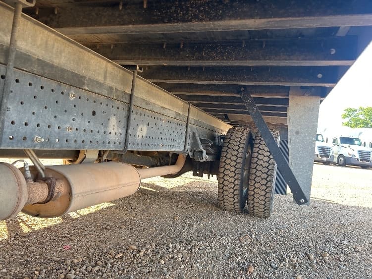 2023 Isuzu — photo 5