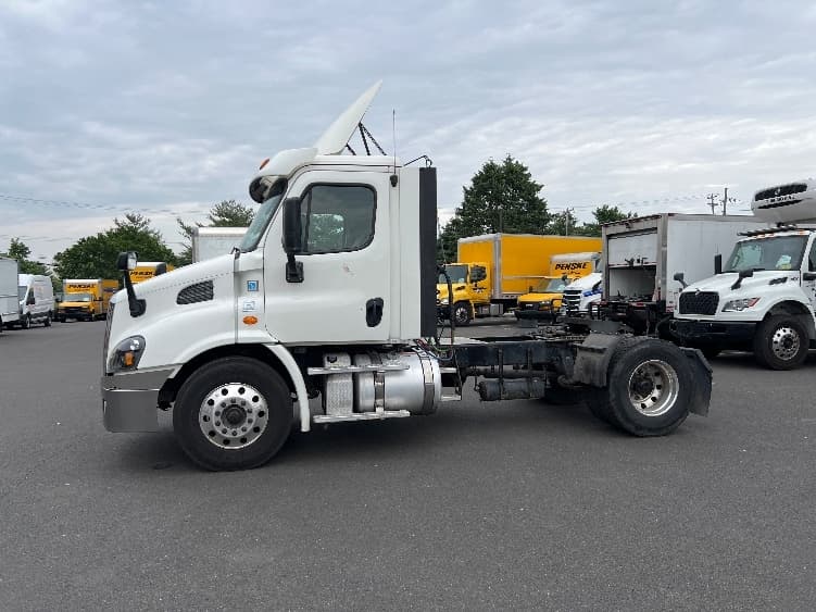 2019 Freightliner in Pennsauken, NJ — photo 4