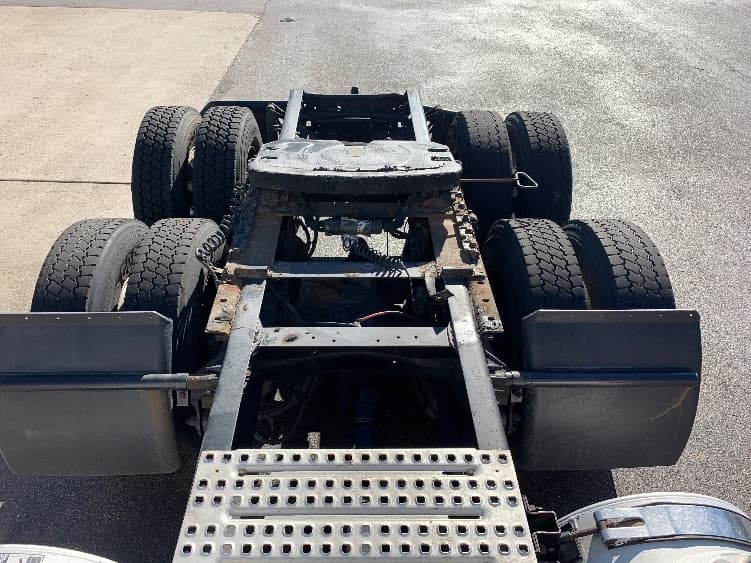 2019 Volvo VNR 640 — photo 5