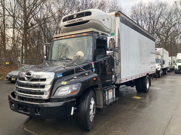 2019 Hino 338 in Edison, NJ — photo 3