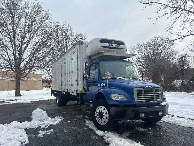 2019 Freightliner M2 106