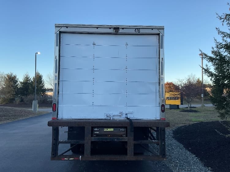 2019 Freightliner M2 106 — photo 7