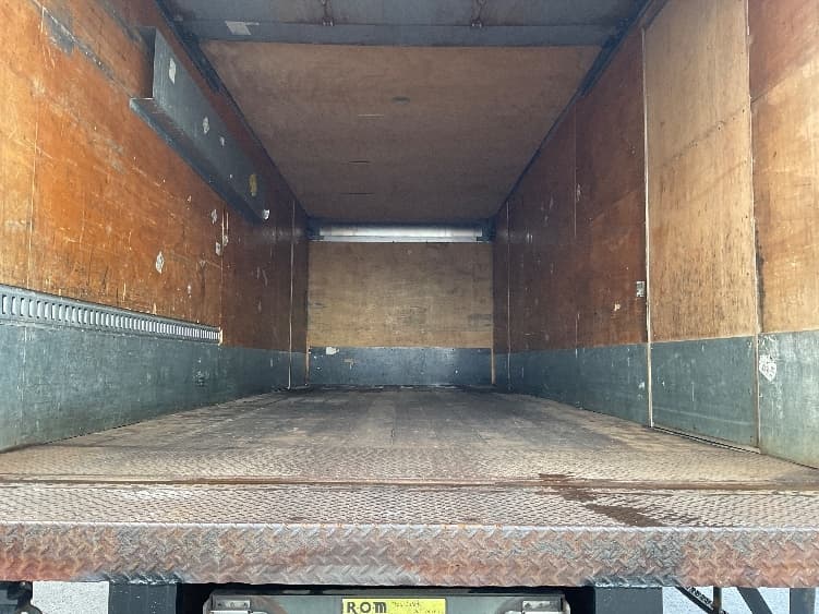 2019 Freightliner M2 106 — photo 10