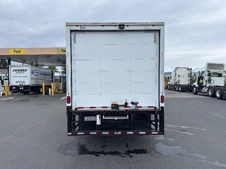 2019 Isuzu NRR — photo 7