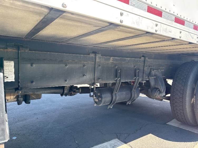 2019 Freightliner M2 106 — photo 5