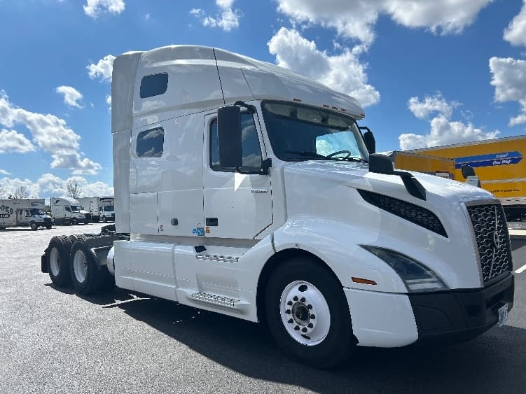 2019 Volvo VNL 760