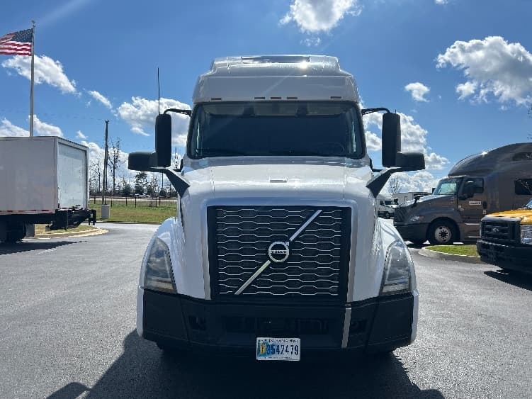 2019 Volvo VNL 760 — photo 2