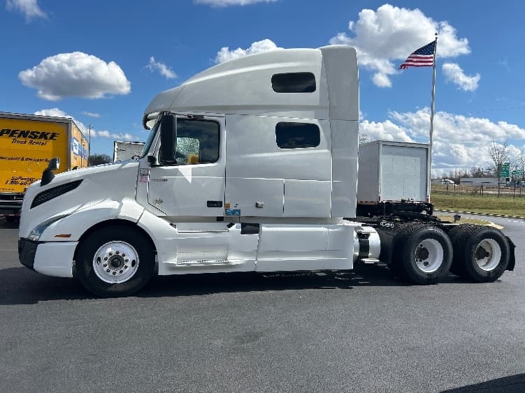 2019 Volvo VNL 760 — photo 4