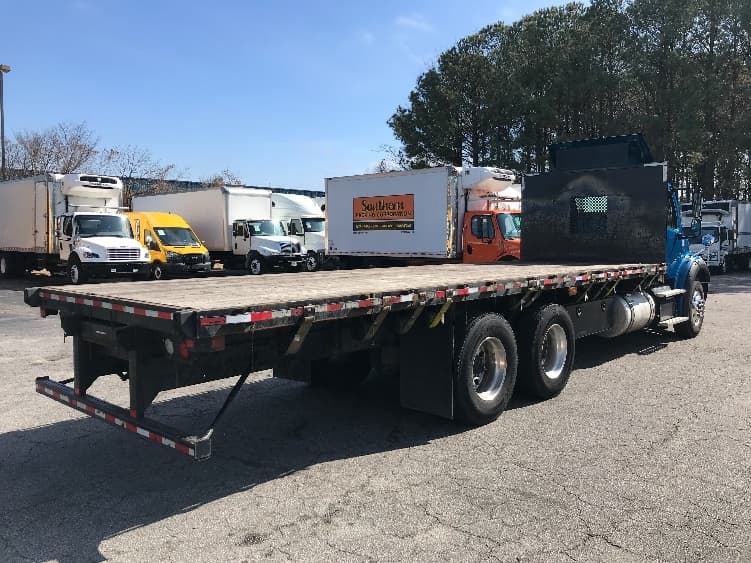 2019 Freightliner M2 112 — photo 9