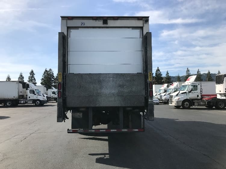 2019 International 4300 — photo 7