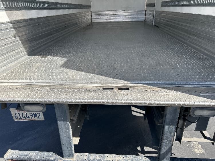 2019 International 4300 — photo 10