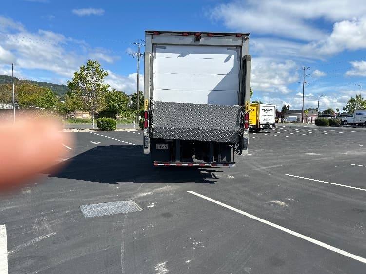 2019 International 4300 — photo 7