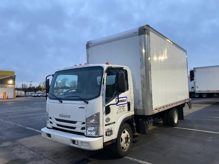 2019 Isuzu NQR — photo 3