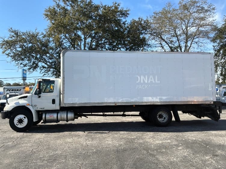 2019 International 4300 — photo 4